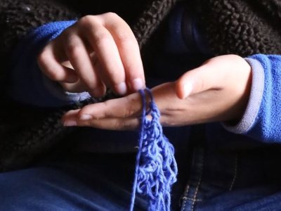 Tricoter avec les doigts